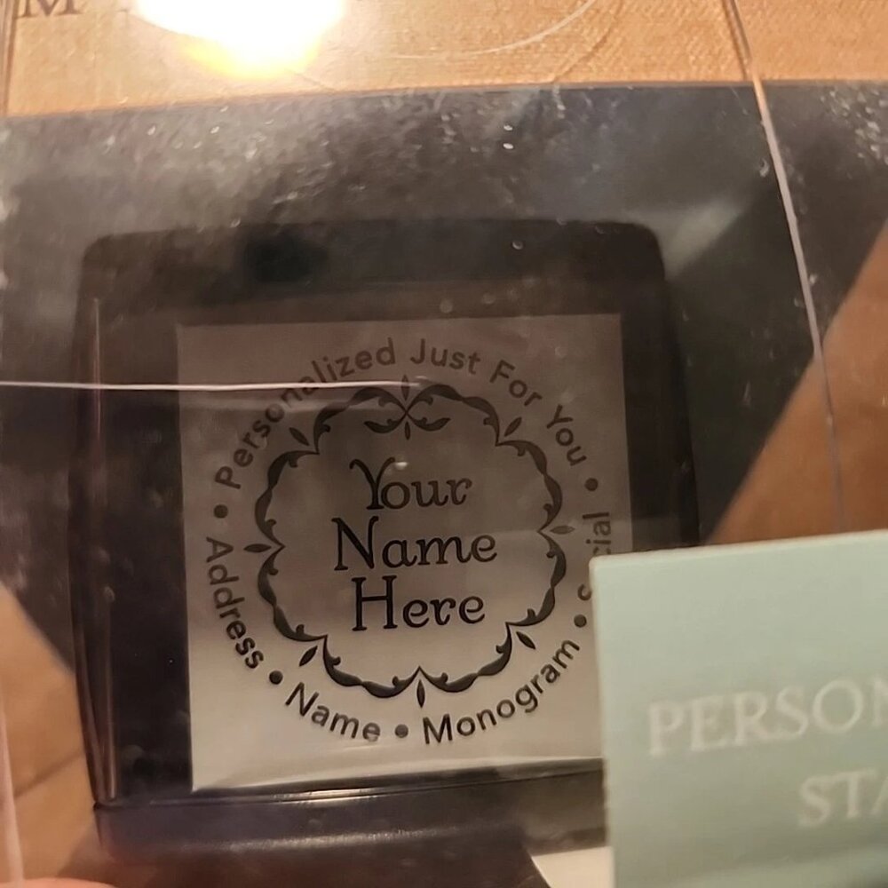 New Paper Source Custom Stamp Gift Set Personalized Self Inking Free Design NIB - Picture 3 of 3